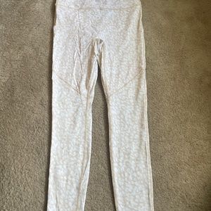 Fabletics motion365 high waisted pocket leggings size L